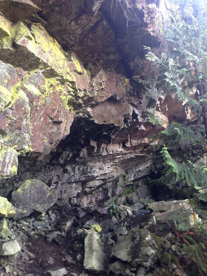 Lots of rock on the way up. It's obvious climbers know this area - there is gear hanging from quite a few spots.
