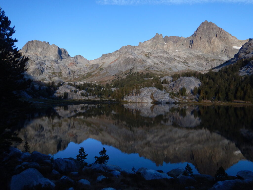 Sunrise at Ediza Lake