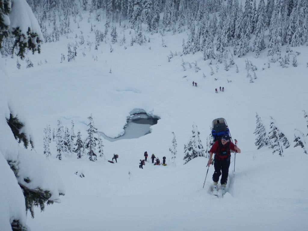 More teams showed up to support the effort, hauling up litters, ropes, and tons of gear. Really impressive!