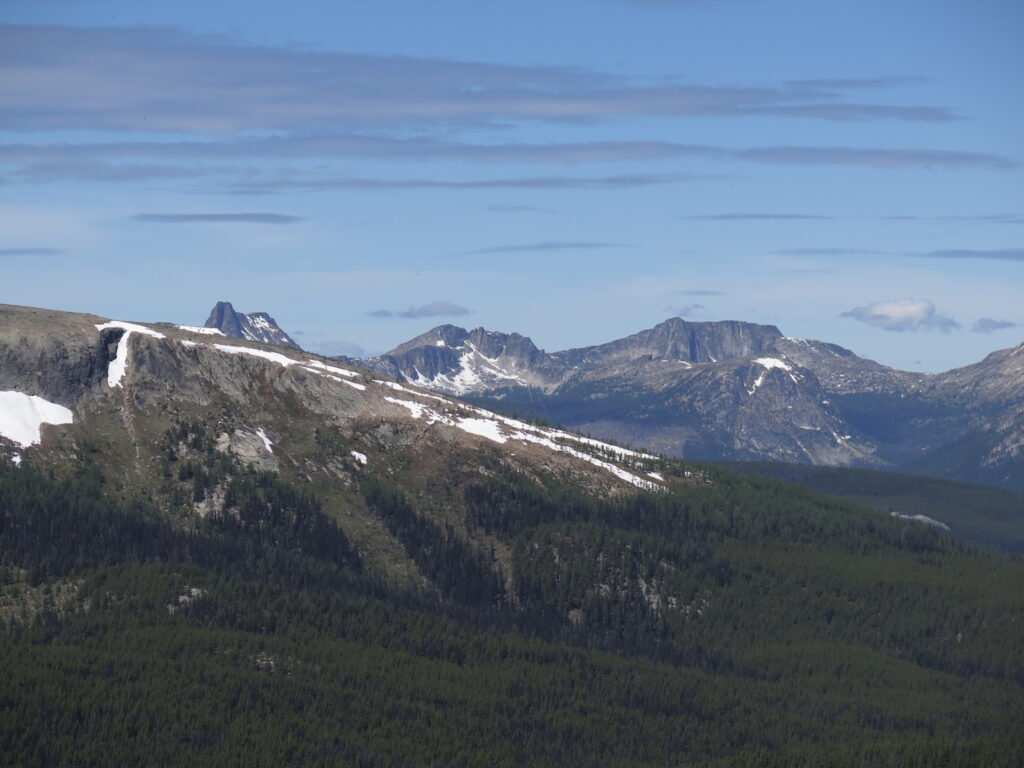 Views of the North Cascades from the top of Rock Mountain. From this perspective I'm not sure which ones they are...