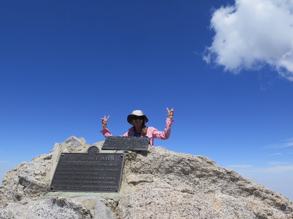 Diana on the top of Miller Peak, a nice little bonus peak near San Jacinto. And we had it all to ourselves :)