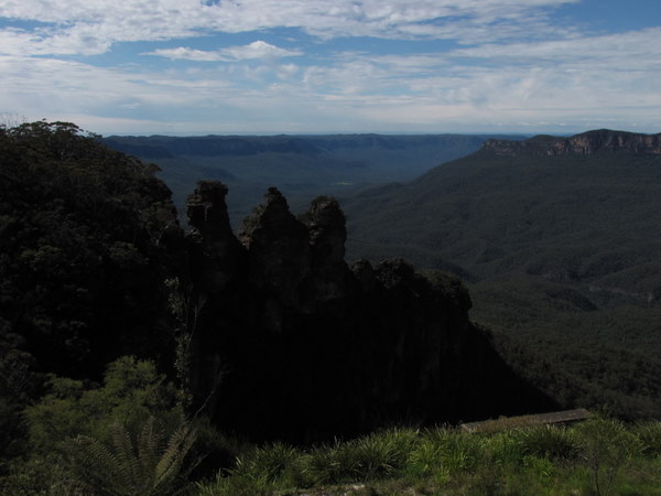 The Three Sisters from the Echo Point Lookout in the Blue Mountains