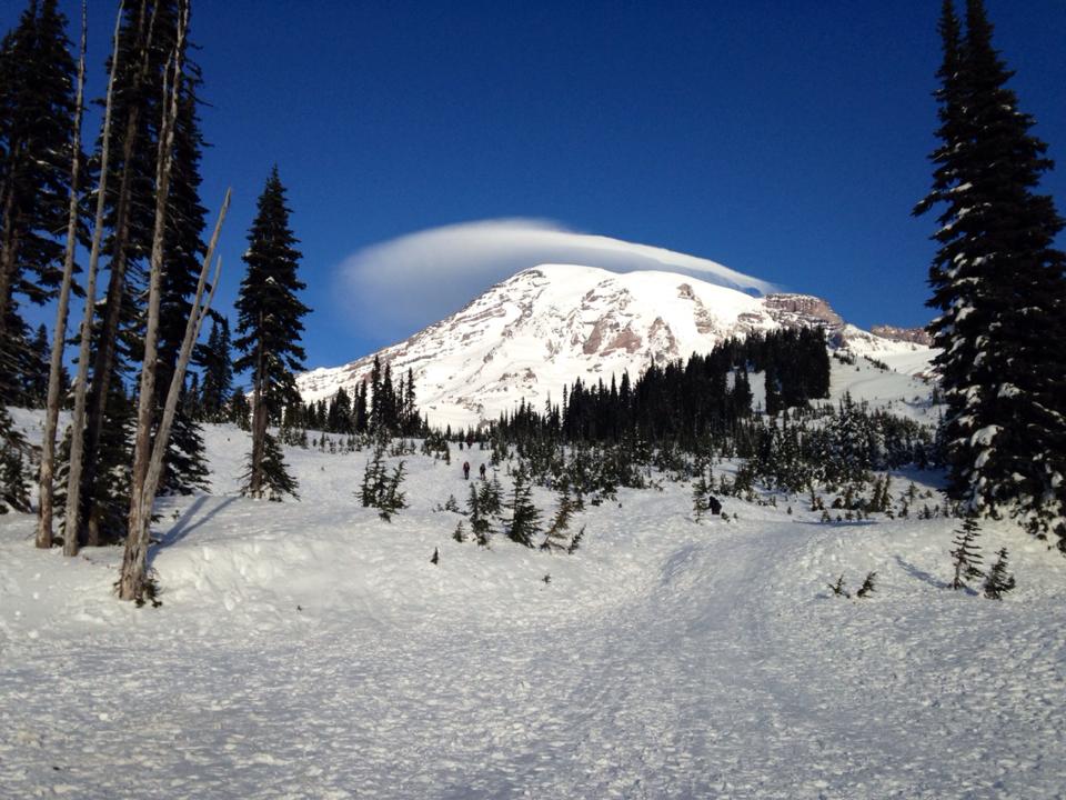 Beautiful lenticular cloud over Rainier